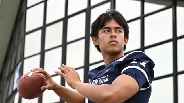 Caleb Sanchez 2023 St John Bosco Preseason Photo Shoot12